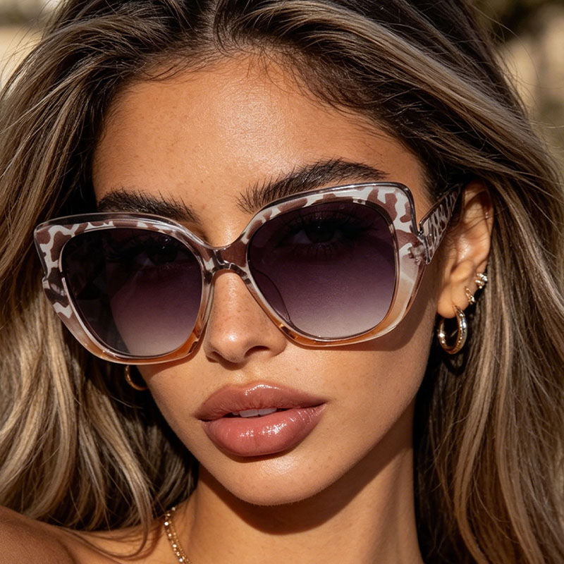 1Pc Niche Trendy Brand Pink Le - огляд і ціна Streetwear Brand Niche