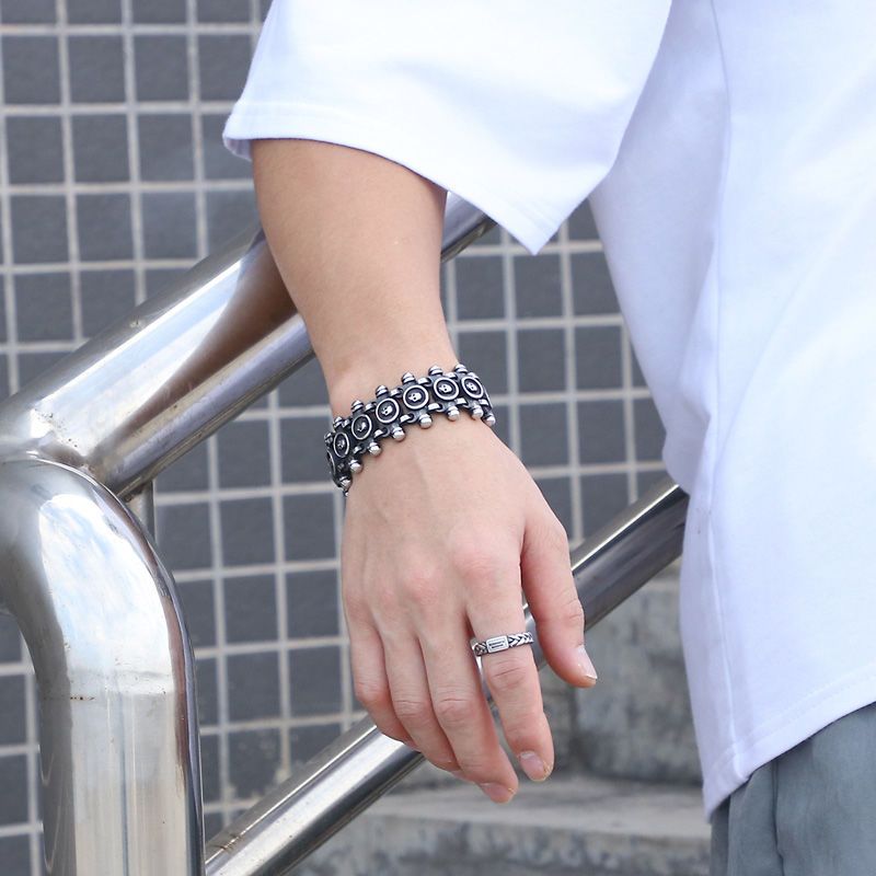 ​ New Arrival Men’s Titanium S - огляд і ціна Streetwear Brand Niche