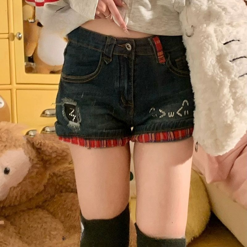 American Vintage Short Jeans W - огляд і ціна Streetwear Brand Shorts