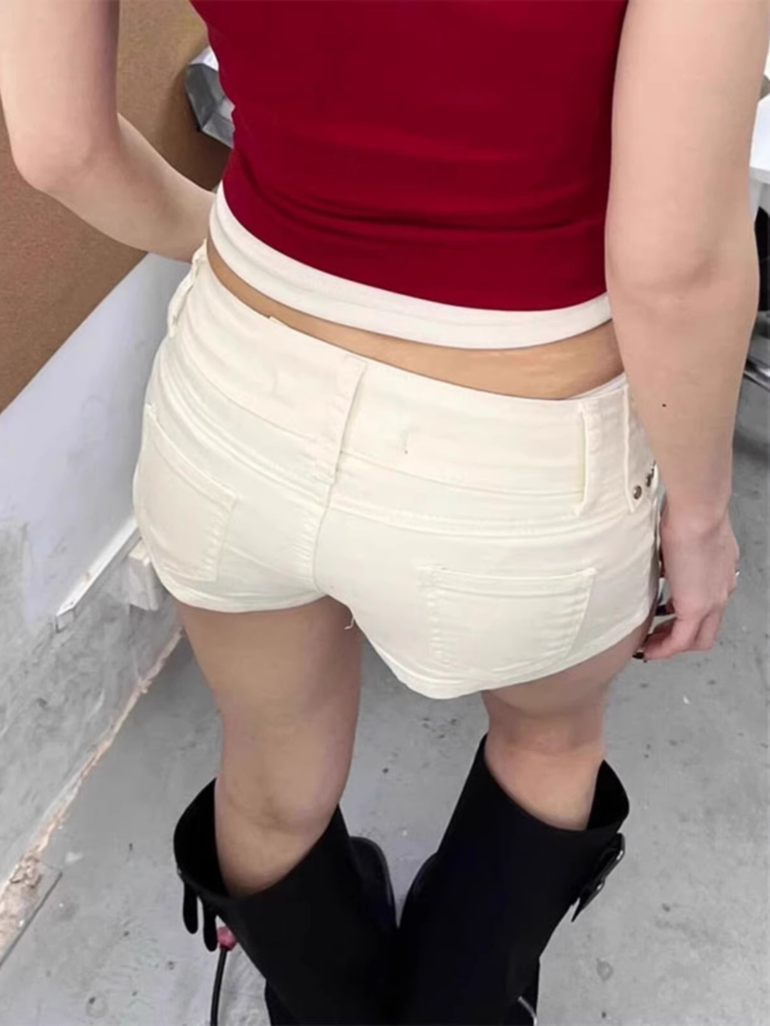 Women's Low Rise White Denim S - огляд і ціна Streetwear Brand Shorts